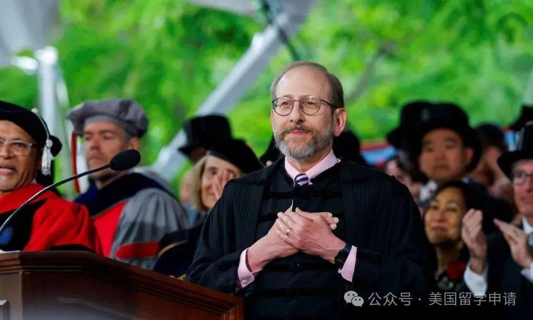 女生蒋雨融来自青岛英高毕业本科就读于杜克震撼全场！史上首位在哈佛毕业演讲的中国(图7)
